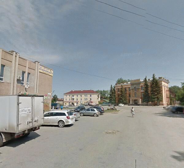 Банкомат Сбербанка России по адресу ул. Красных Героев,  д. 2д